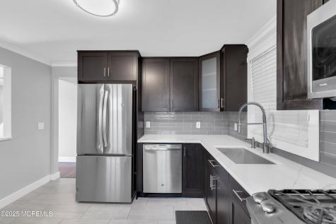 20 Burnet Street Avenel NJ 07001