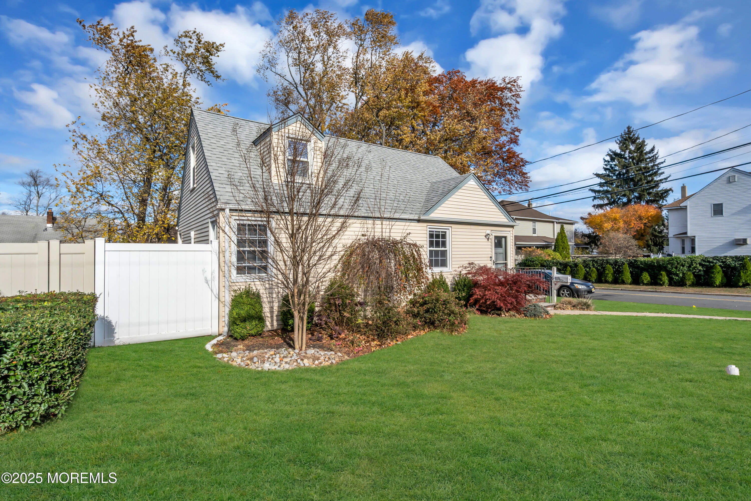 20 Burnet Street Avenel NJ 07001