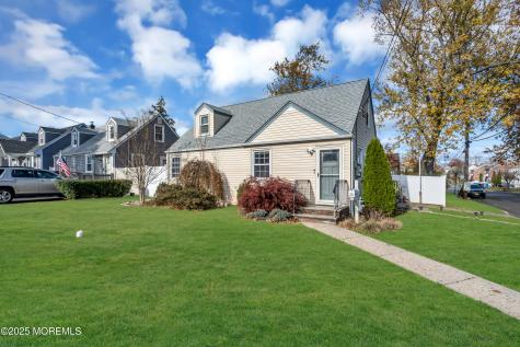 20 Burnet Street Avenel NJ 07001