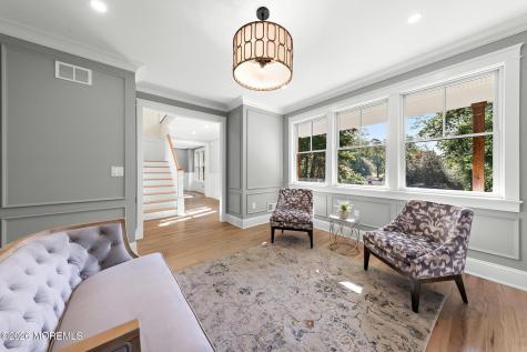 306 Valley Street Middletown NJ 07748