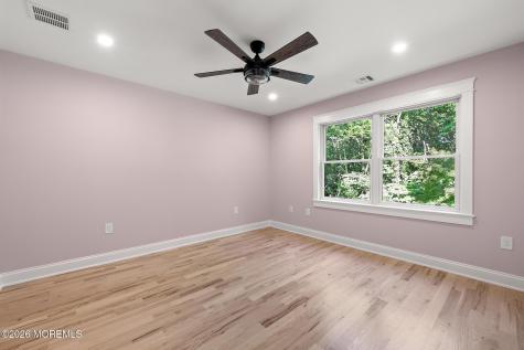306 Valley Street Middletown NJ 07748