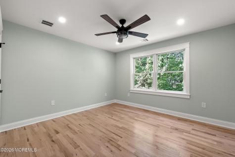 306 Valley Street Middletown NJ 07748