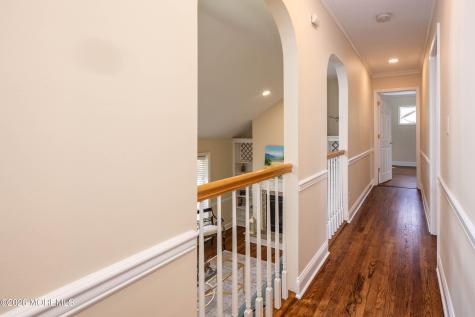 4 Woodland Road Holmdel NJ 07733