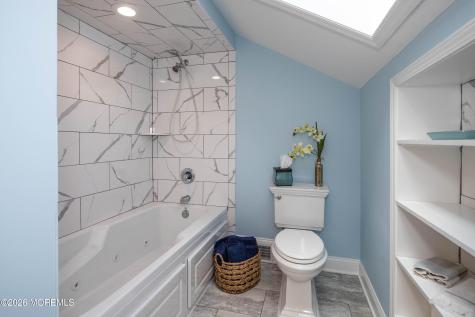 4 Woodland Road Holmdel NJ 07733