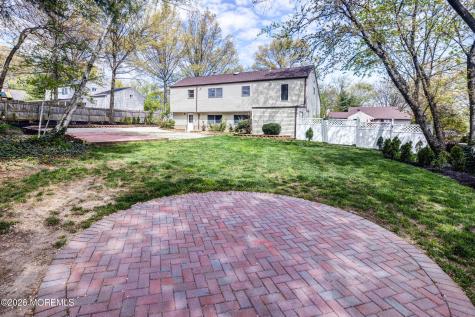 4 Woodland Road Holmdel NJ 07733