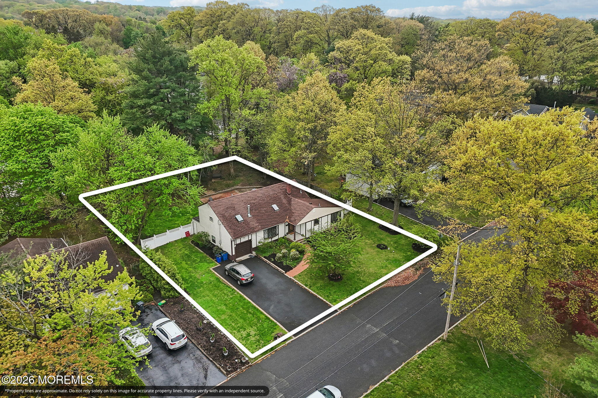 4 Woodland Road Holmdel NJ 07733
