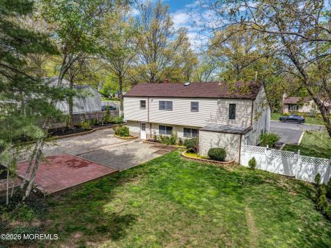 4 Woodland Road Holmdel NJ 07733