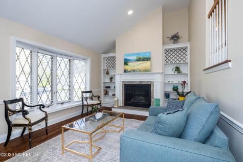4 Woodland Road Holmdel NJ 07733