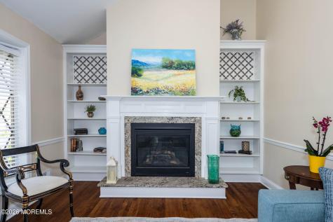 4 Woodland Road Holmdel NJ 07733
