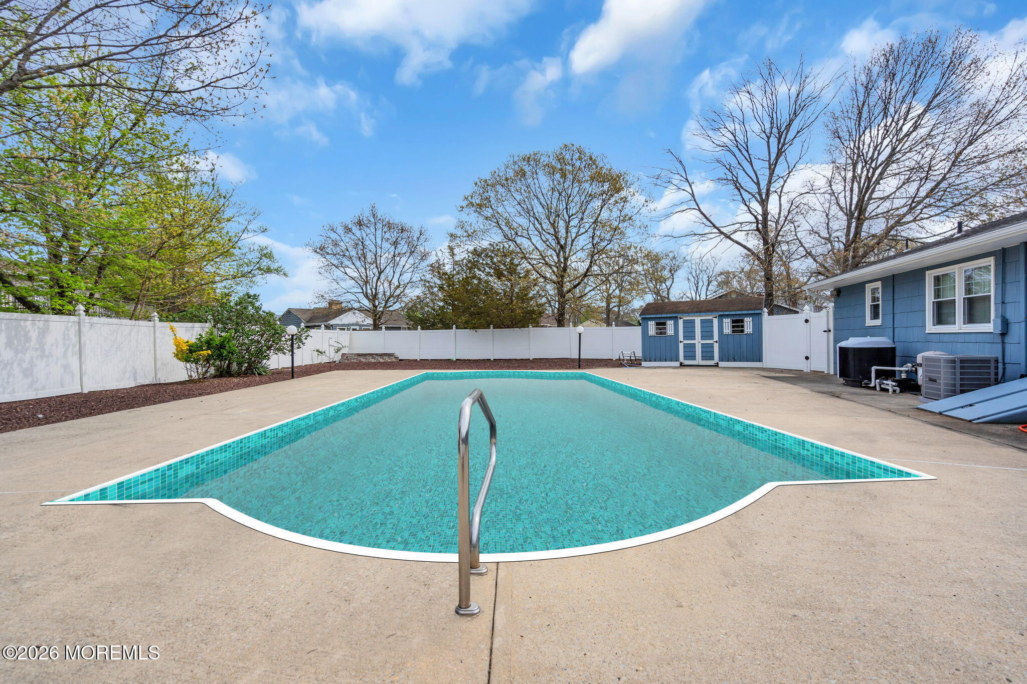 7 Glenwood Drive Bayville NJ 08721