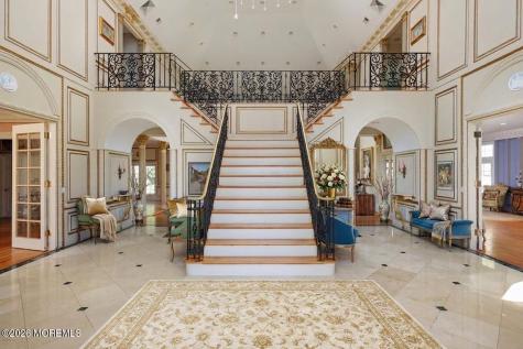 6 Hayes Court Atlantic Highlands NJ 07716