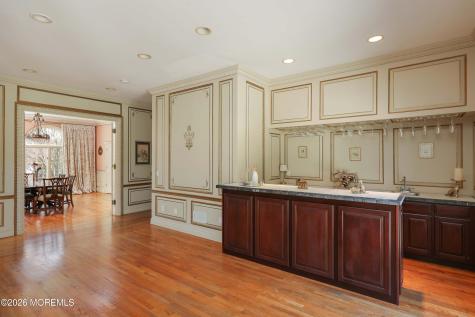 6 Hayes Court Atlantic Highlands NJ 07716