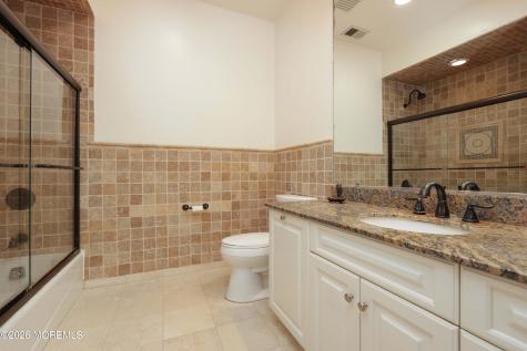 6 Hayes Court Atlantic Highlands NJ 07716