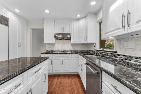35 Heyward Hills Drive Holmdel NJ 07733