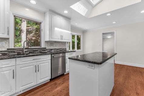 35 Heyward Hills Drive Holmdel NJ 07733