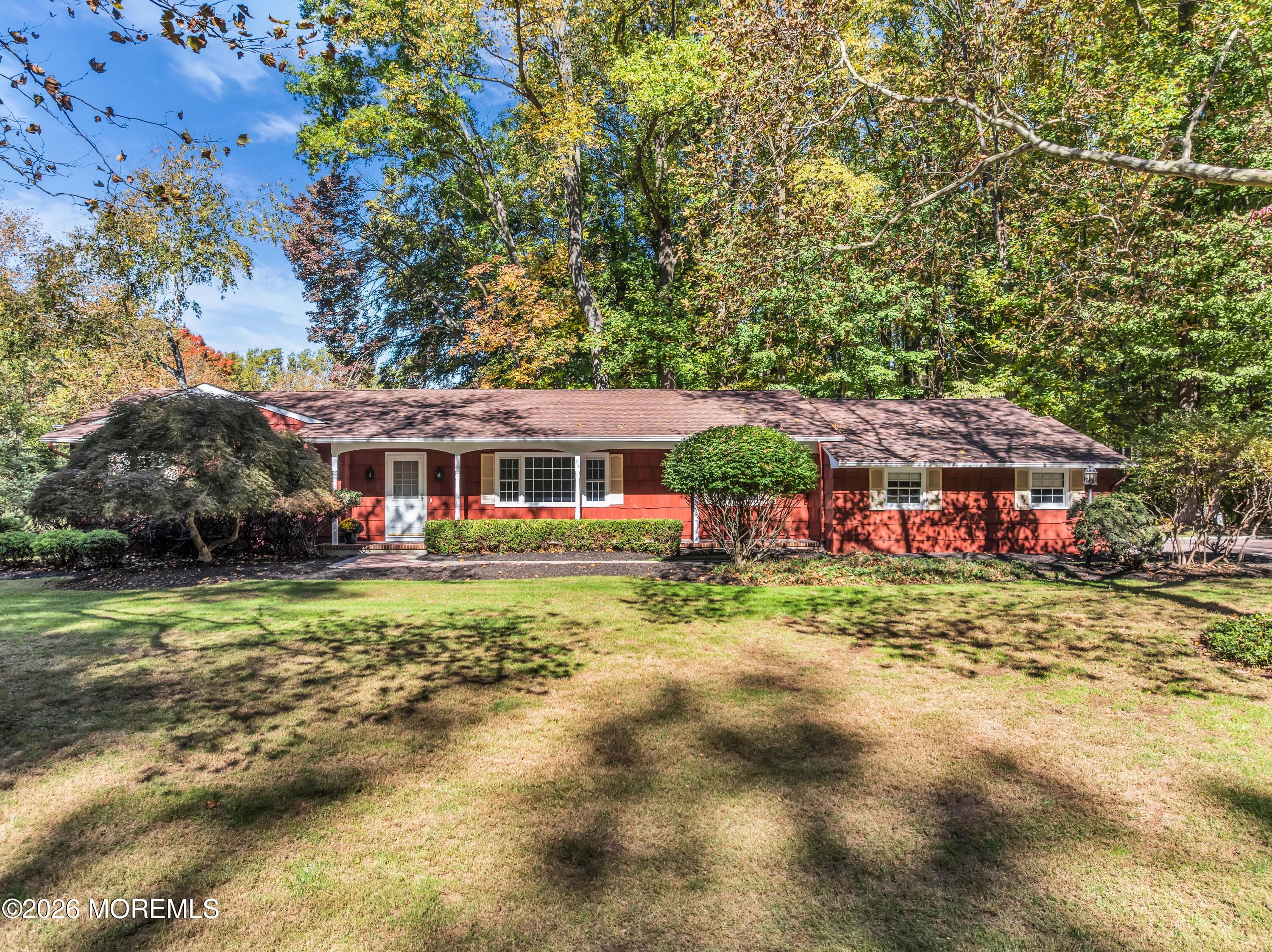 35 Heyward Hills Drive Holmdel NJ 07733