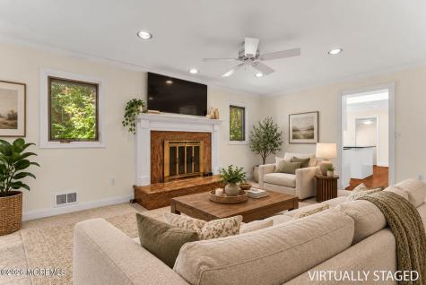 35 Heyward Hills Drive Holmdel NJ 07733