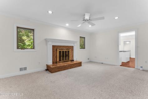 35 Heyward Hills Drive Holmdel NJ 07733