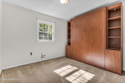 35 Heyward Hills Drive Holmdel NJ 07733