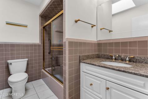 35 Heyward Hills Drive Holmdel NJ 07733