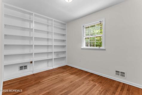 35 Heyward Hills Drive Holmdel NJ 07733