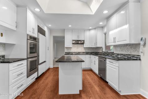 35 Heyward Hills Drive Holmdel NJ 07733
