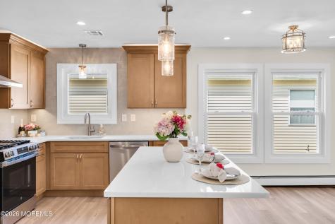 11 Tampa Lane Toms River NJ 08757
