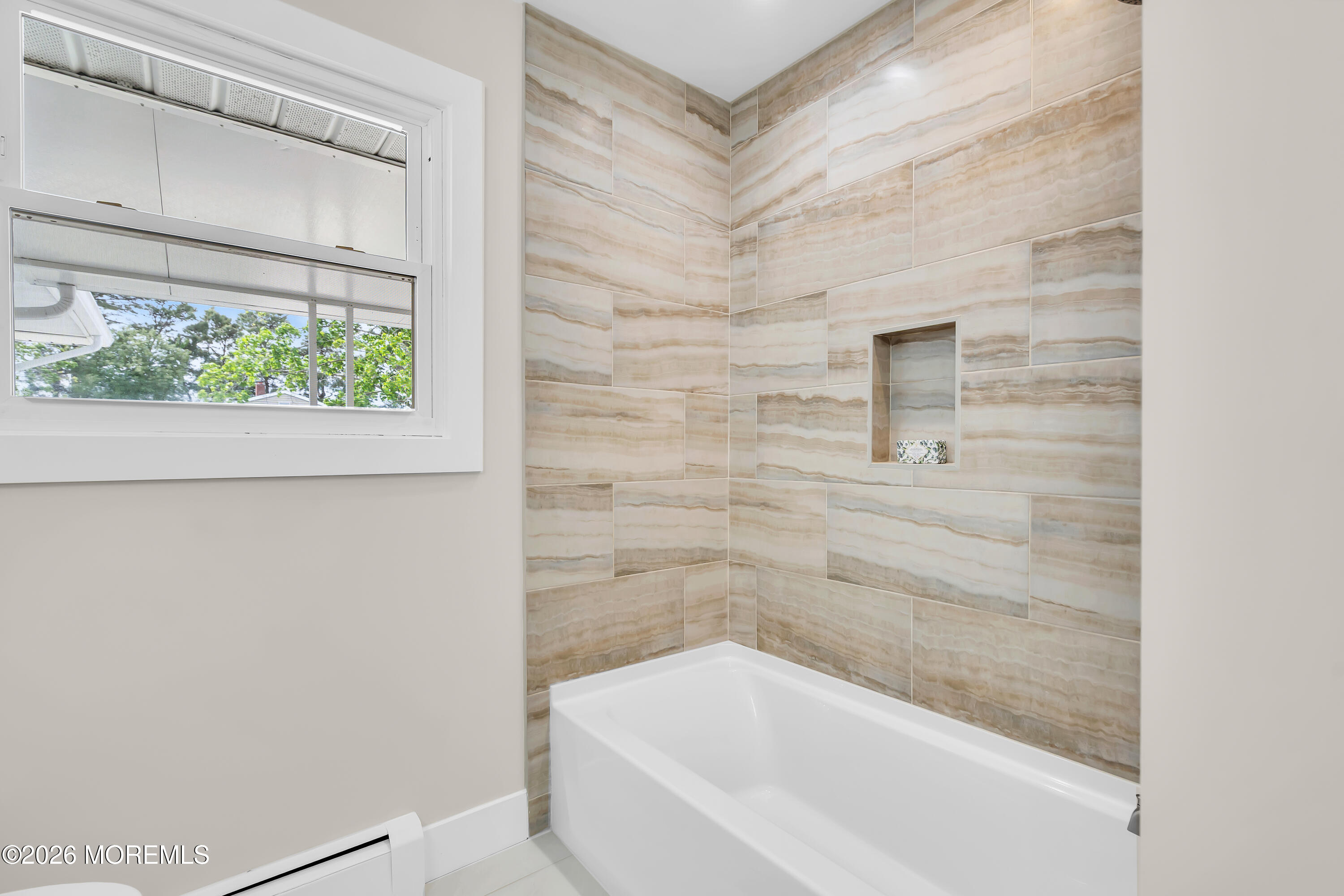 11 Tampa Lane Toms River NJ 08757