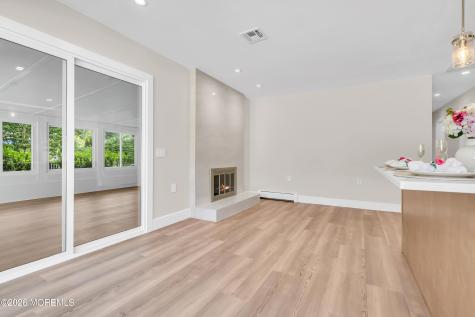 11 Tampa Lane Toms River NJ 08757