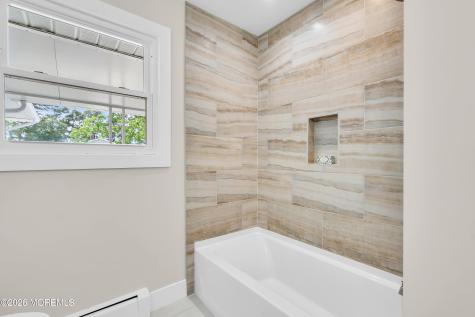 11 Tampa Lane Toms River NJ 08757