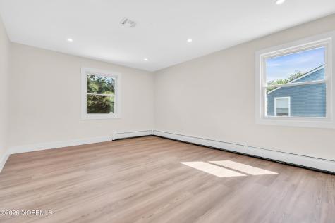 11 Tampa Lane Toms River NJ 08757