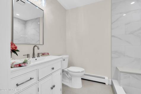 11 Tampa Lane Toms River NJ 08757