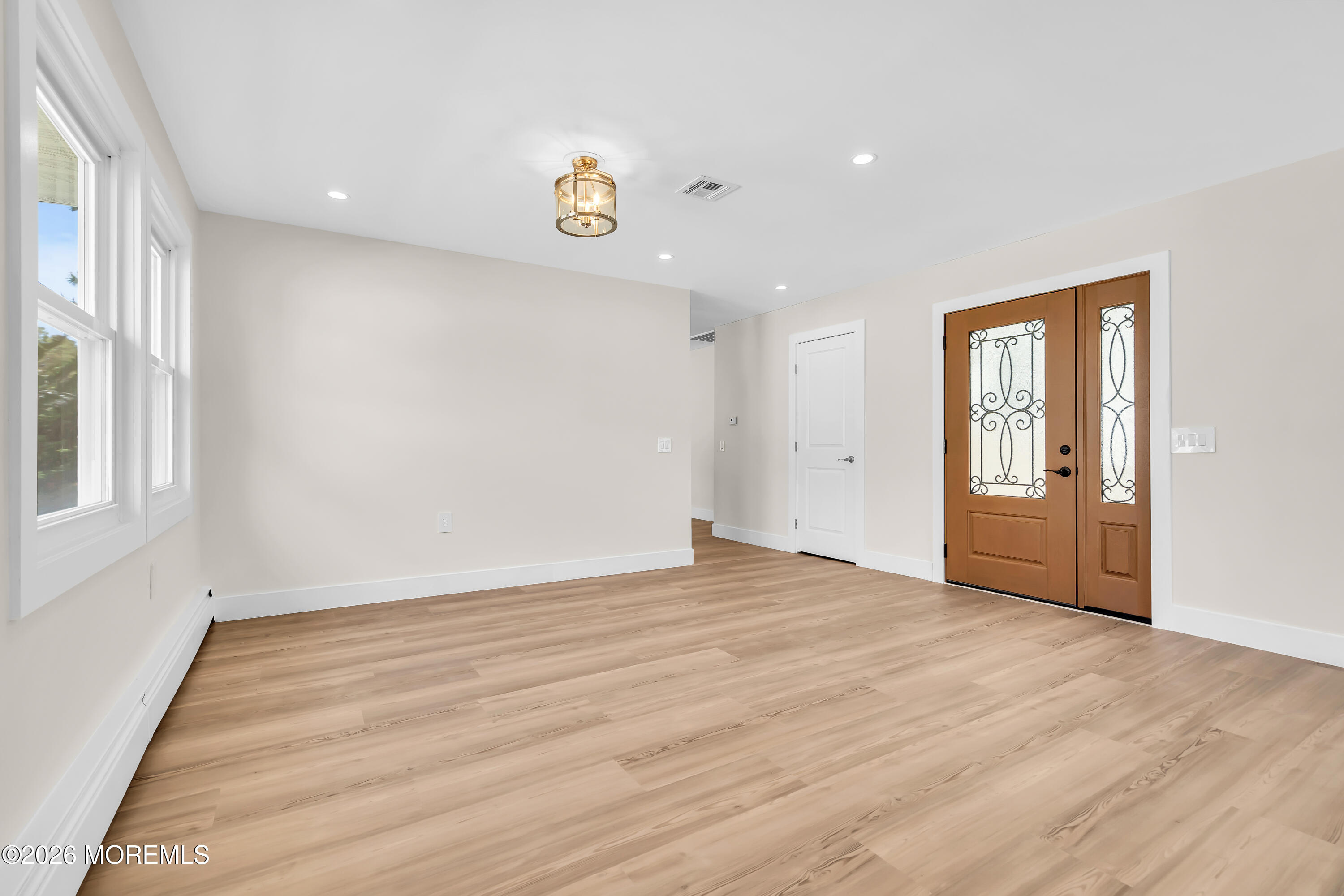 11 Tampa Lane Toms River NJ 08757