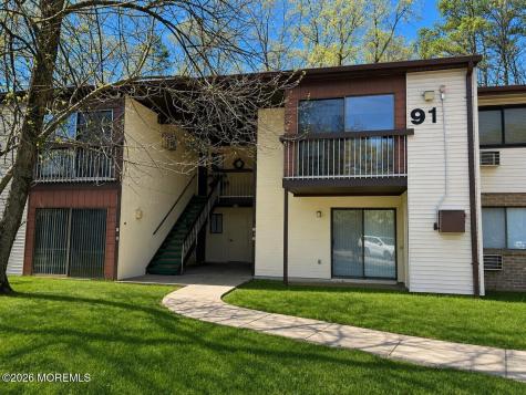91 Arrowood Road Manalapan NJ 07726