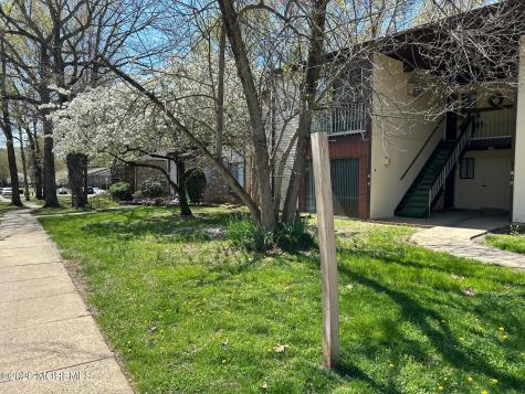 91 Arrowood Road Manalapan NJ 07726