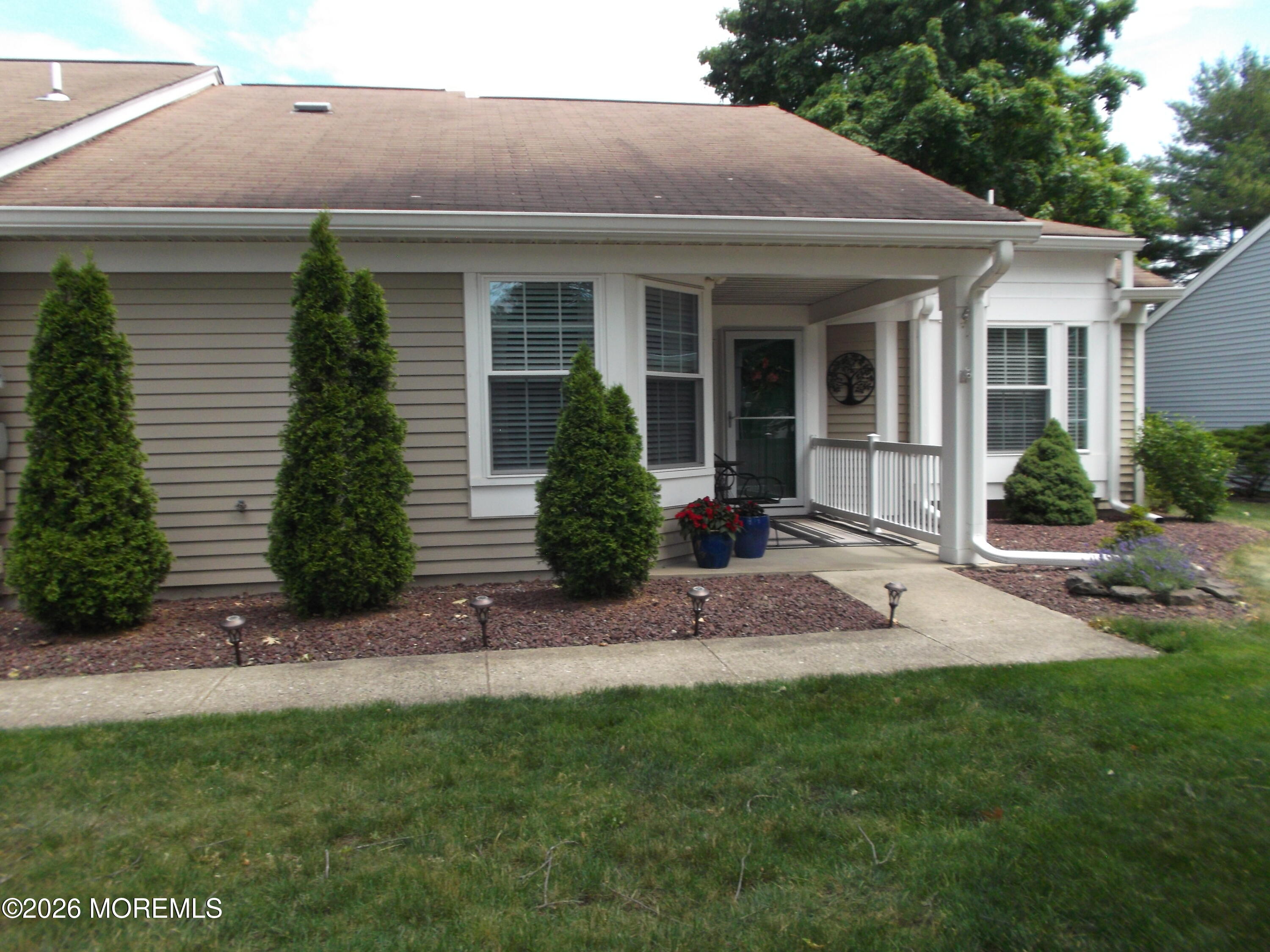 1156B Thornbury Lane Manchester NJ 08759
