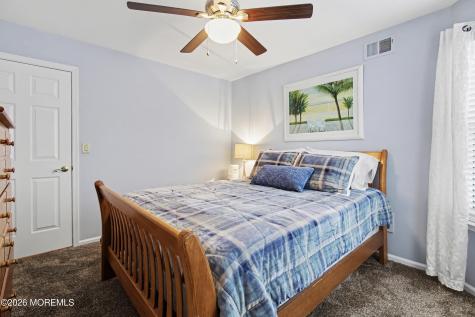 1156B Thornbury Lane Manchester NJ 08759