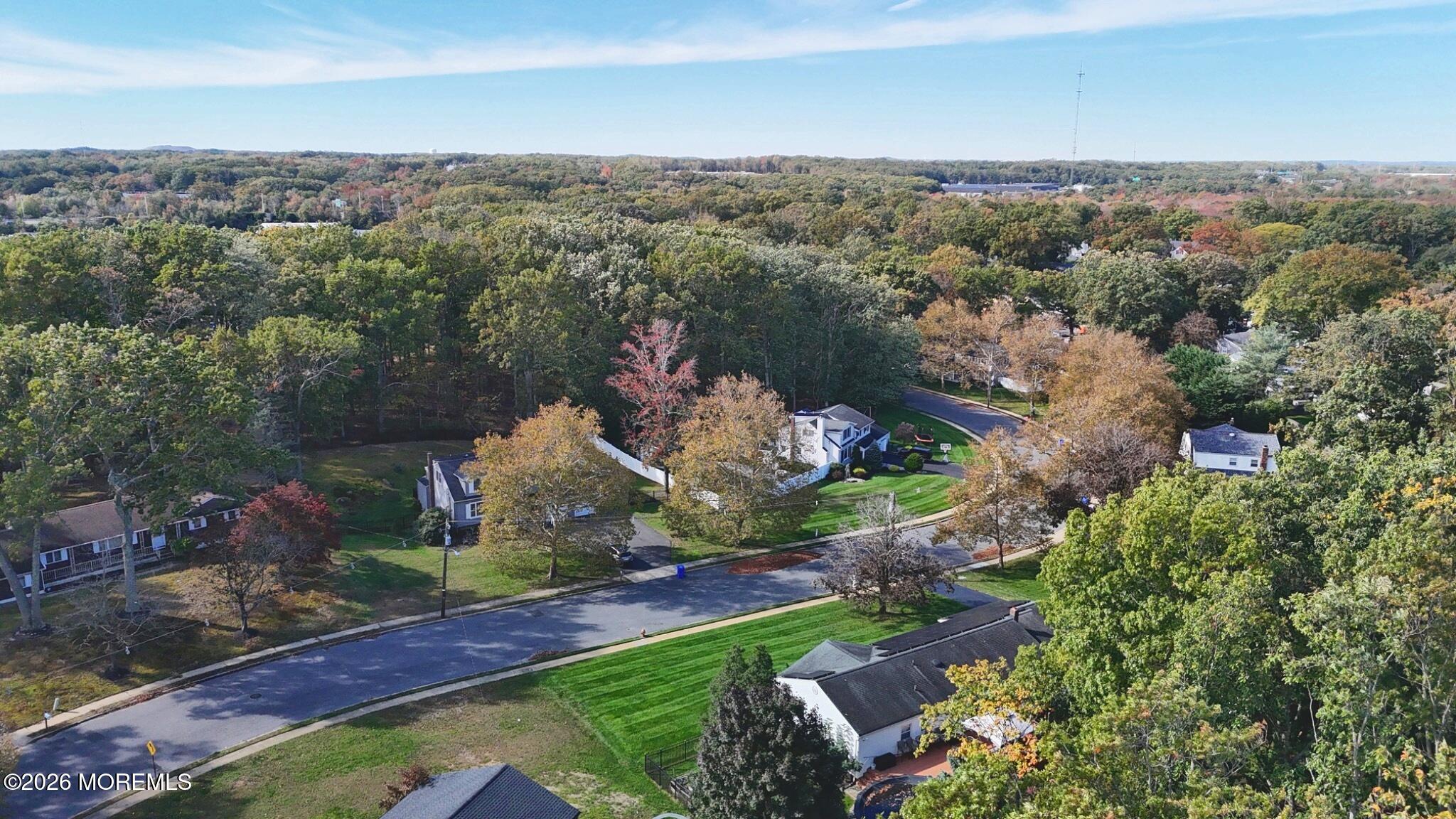 27 Surrey Lane Eatontown NJ 07724