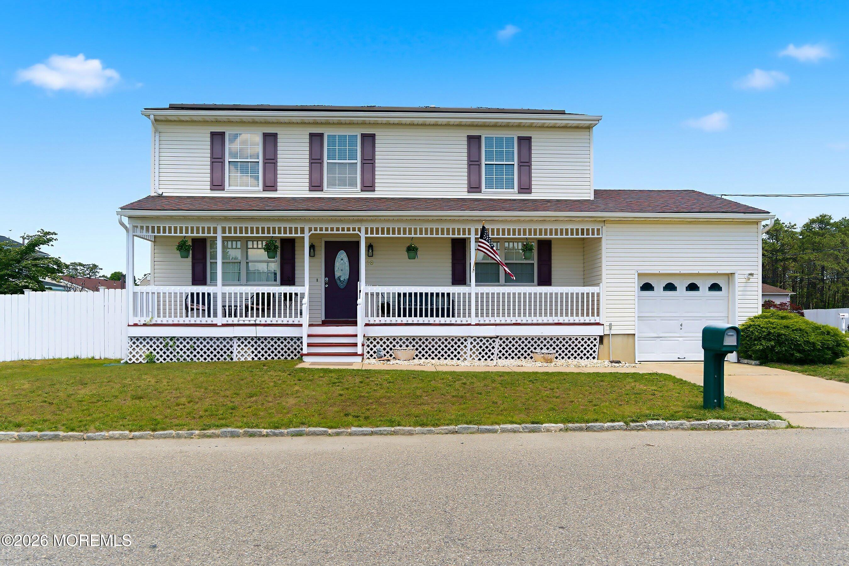 16 Cherry Street Beachwood NJ 08722