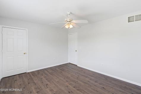 16 Cherry Street Beachwood NJ 08722