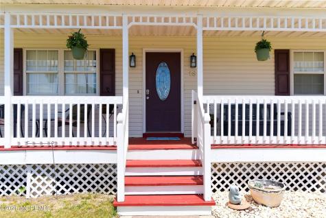 16 Cherry Street Beachwood NJ 08722