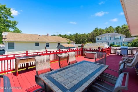 16 Cherry Street Beachwood NJ 08722