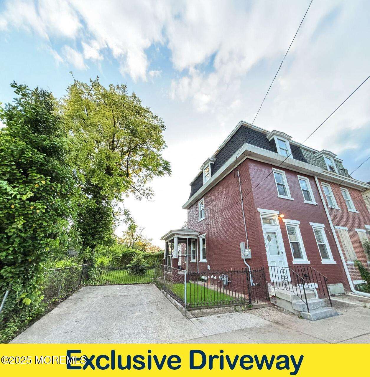 438 Lawrence Street Burlington City NJ 08016