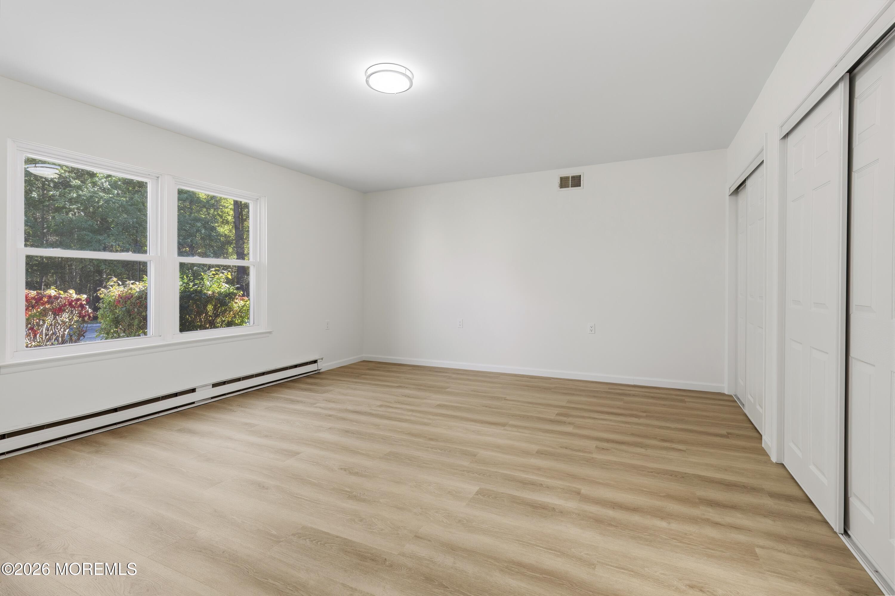 681A Huntington Drive Manchester NJ 08759