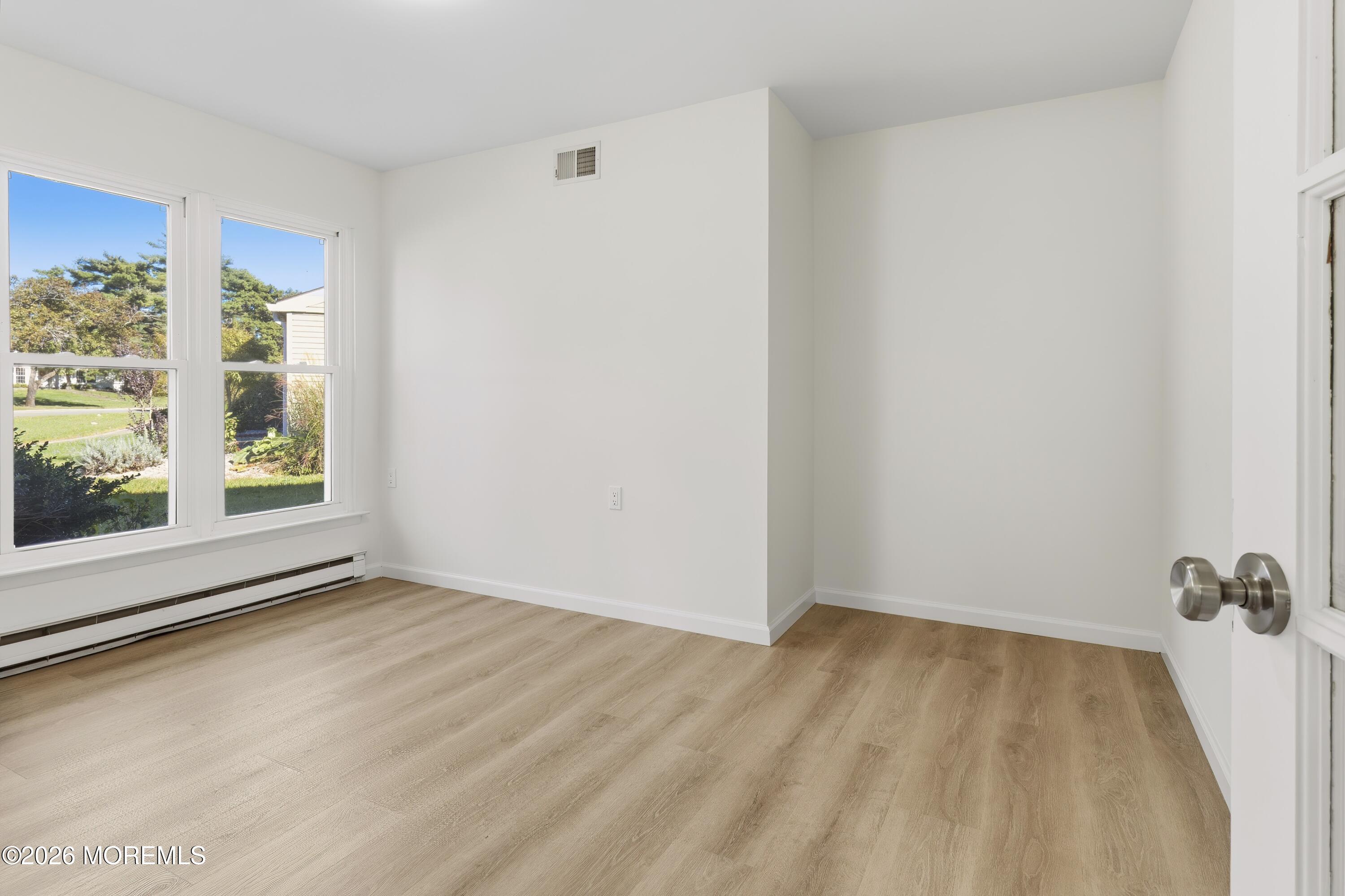 681A Huntington Drive Manchester NJ 08759