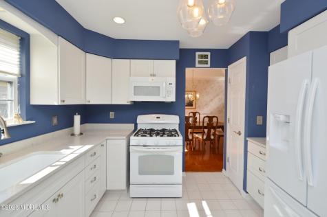 2531 Ridgemont Court Toms River NJ 08755