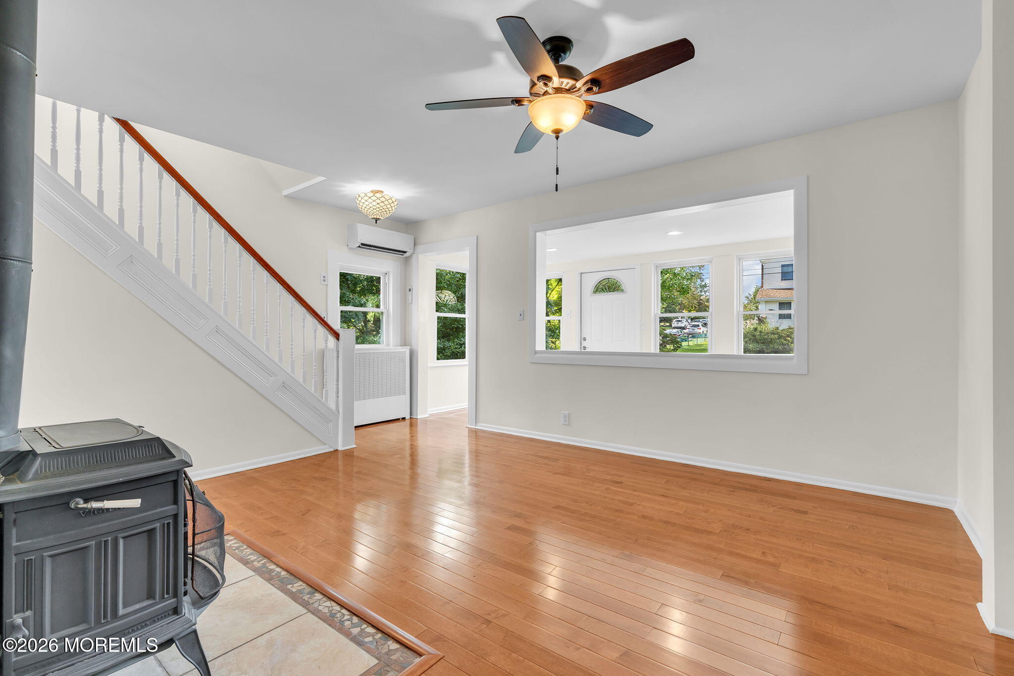 412 Glenmary Avenue Leonardo NJ 07737