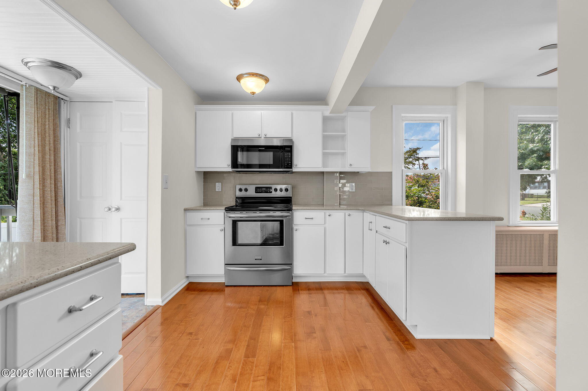 412 Glenmary Avenue Leonardo NJ 07737