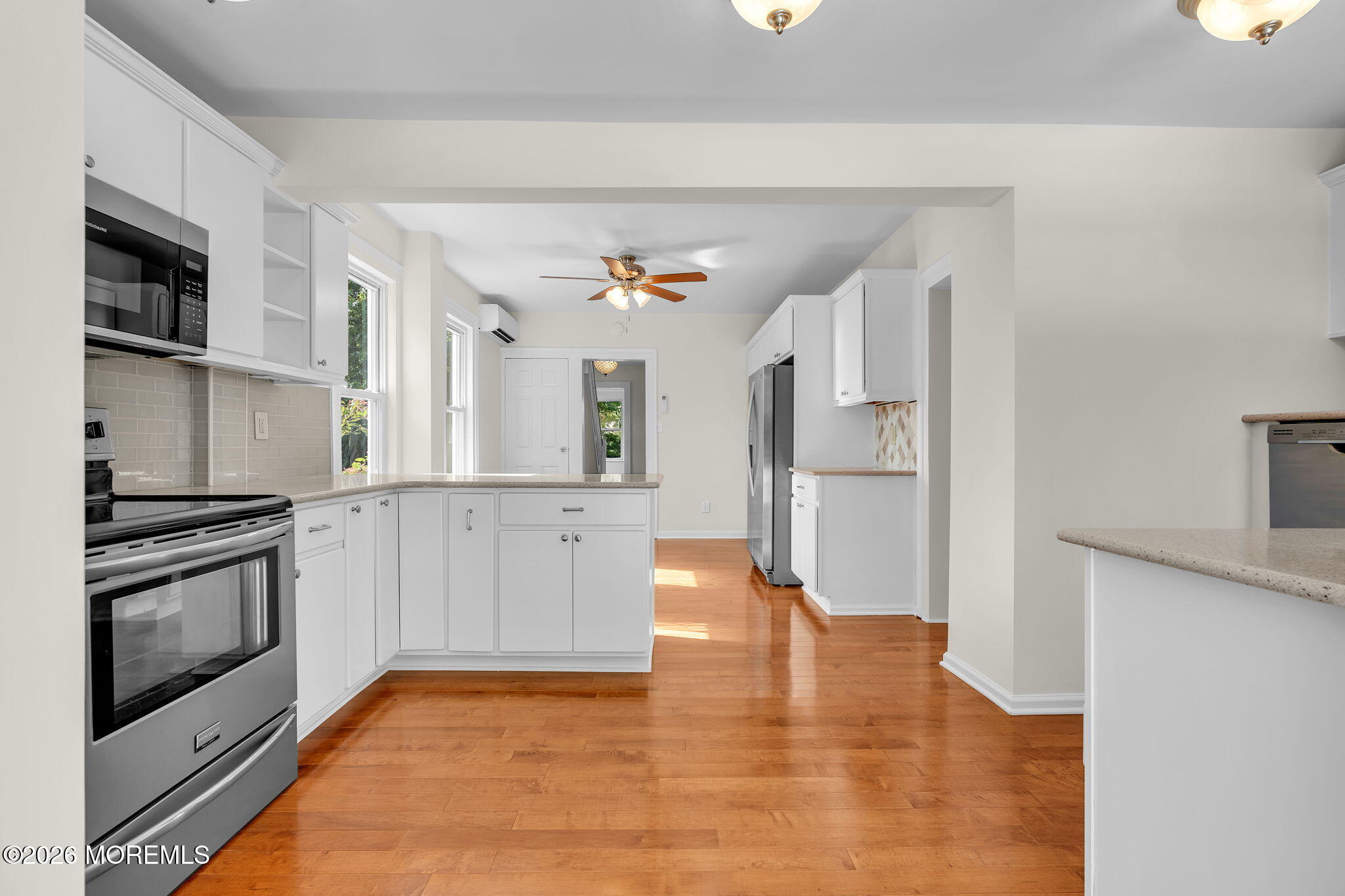 412 Glenmary Avenue Leonardo NJ 07737