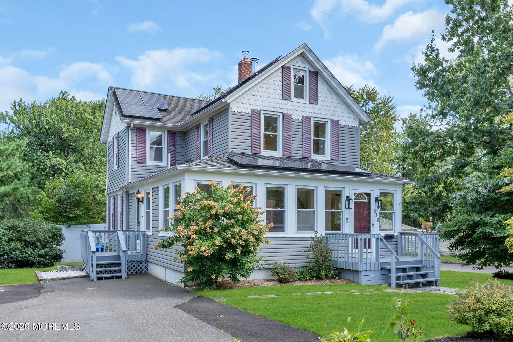 412 Glenmary Avenue Leonardo NJ 07737